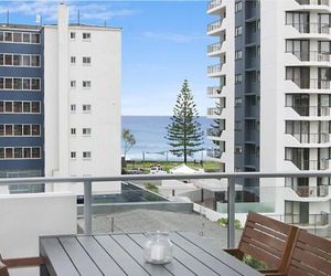 Eden Apartments Unit 502 - Luxury 2 bedroom apartment close to the beach Coolangatta Australia