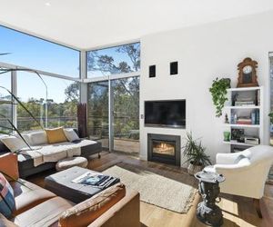 Bristlebird, 4 Bedroom, Pet Friendly, Fireplace, Linen, Beach 650m - Rejuvenate Stays Aireys Inlet Australia