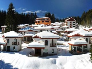 Фото отеля Ski Chalets at Pamporovo - an affordable village holiday for families 