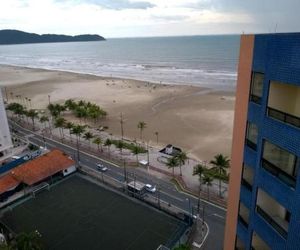 Prédio Frente a Praia Praia Grande Brazil