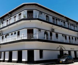 Hotel Casa de las Dos Palmas Puerto Triunfo Colombia