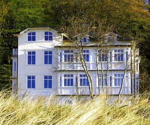 Villa Strandeck (Strandpromenade Binz) Ostseebad Binz Germany
