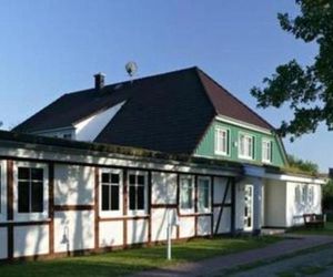 Gaestehaus _ Strandhalle Ostseebad Ahrenshoop Germany