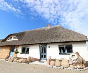 Haus an der Wiek mit Terrasse Gager Germany