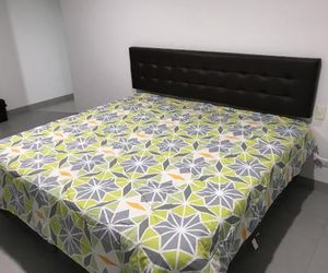 Quo Luxury Room 1 minute to Airport Guayaquil Ecuador