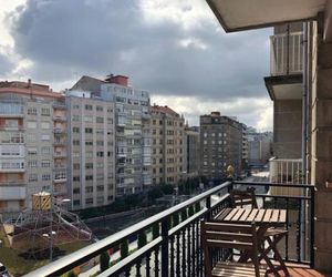 Amplio apartamento junto a la Gran Vía de Vigo Vigo Spain