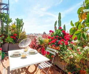 Secret Garden Apartment by Hello Homes Sitges Spain