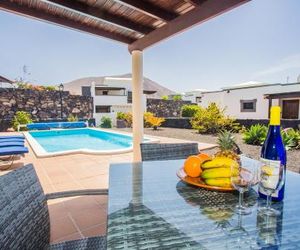 Villa Eleonor Playa Blanca Spain