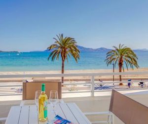 Beachfront Sivella Apartment Port de Pollenca Spain