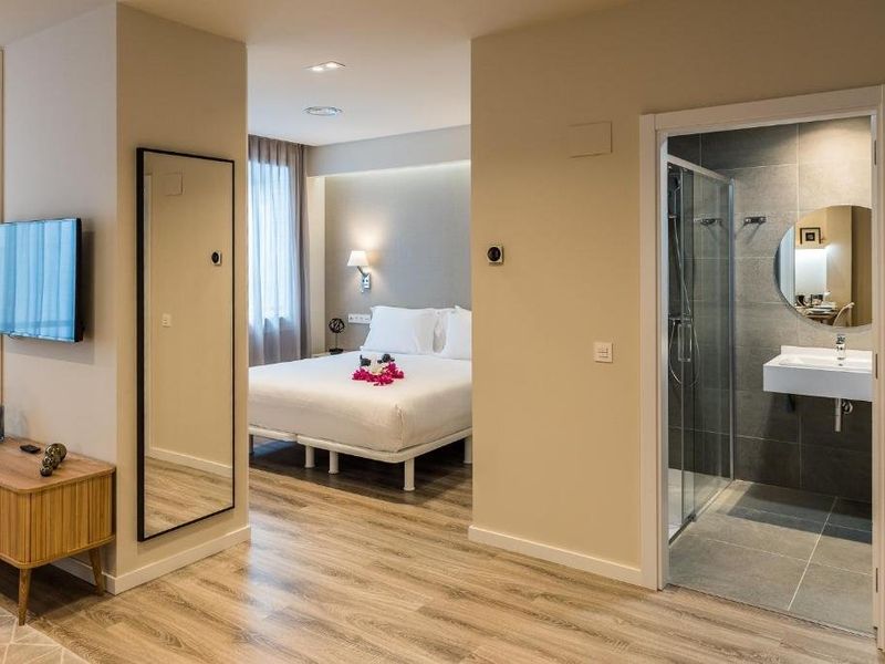 Hotel Photo 3