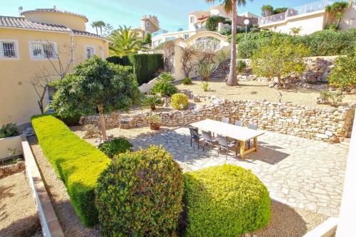 Jean – sea view villa with private pool in Benitachel