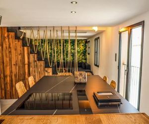 CASA JUNGLE ! Superb duplex apartment, Place des LICES ! St. Tropez France