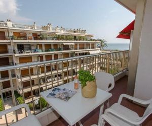 Apartment 3p proche plages avec terrasse et parking 1 Menton France