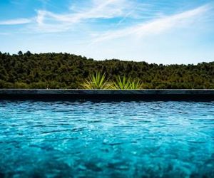 Sous Les Pins La Londe-les-Maures France