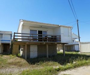 UN CHALET EN BOIS A LA PLAGE Gruissan France