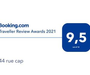 44 rue cap Caen France
