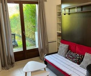 Appartement 2 pièces rez-de-jardin à 2 pas de la plage et de la thalasso Cabourg France