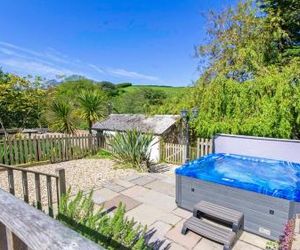 Streamways Nr Croyde | 6 Bedroom/ sleeps 14-16 | Hot Tub* Croyde United Kingdom