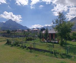 Kamara Guest House Stepantsminda Georgia