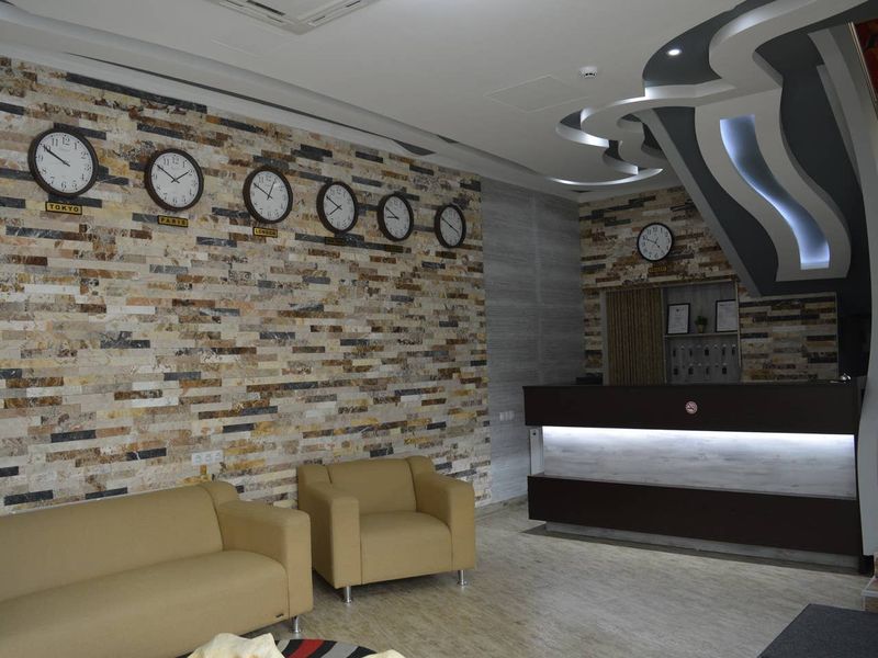 Hotel Photo 6