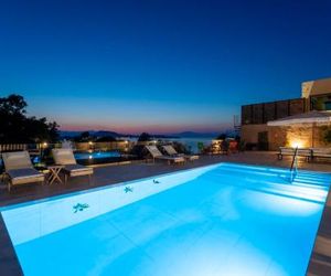 Vickys Luxury Apartment with Sea View Vasilikos Greece