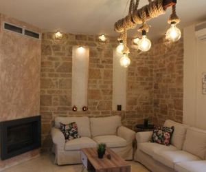 Stone Apartment Thessaloniki Greece