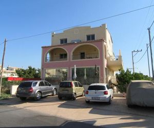 Villa Maria Louiza NEAR AIRPORT Loutsa Greece