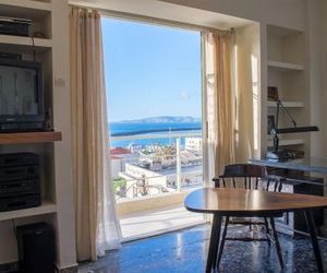 Seafront Apartment in City Center Heraklion Greece