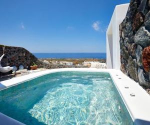 Mellow Luxury Cave Oia Greece