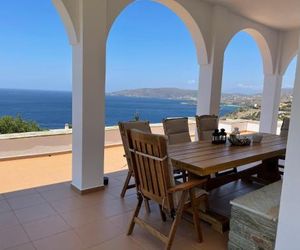 villa hena Batsi Greece