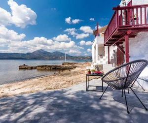 Fishermans Dream Adamas Greece