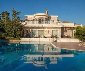 Beautiful pool Villa Sparta in Lagonissi, Athens Metochi Greece