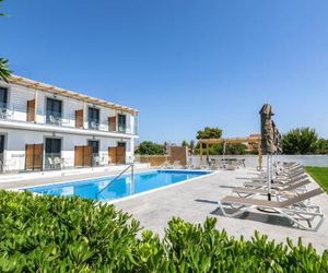 White Canvas Boutique Studios Laganas Greece