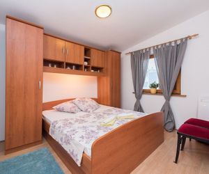 Apartments Družinec Vir Croatia