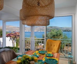 Villa Beachfront Apartments Trogir Croatia