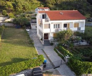 Apartmani Sara Supetar Croatia