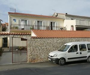 Apartments with a parking space Supetar (Brac) - 16699 Supetar Croatia