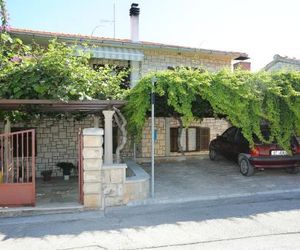 Apartments with a parking space Supetar (Brac) - 16807 Supetar Croatia