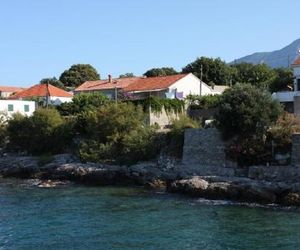 Rooms Mare Sucuraj Croatia