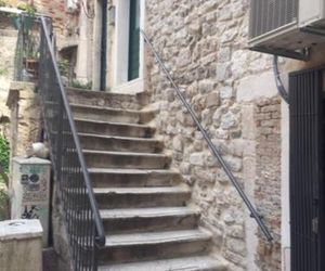JR Luxury Guesthouse2 Split Croatia