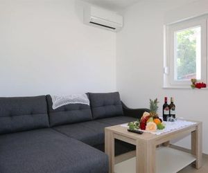 Apartments Maric-Hlapa Solini Croatia