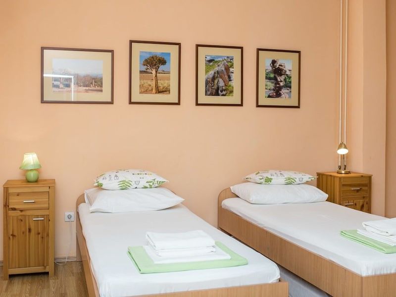 Hotel Photo 1