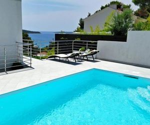 Entire private top floor with own pool and entrance Primosten Croatia