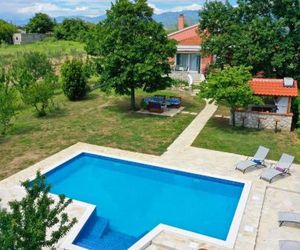 EasyLiving Holiday House Posedarje Croatia