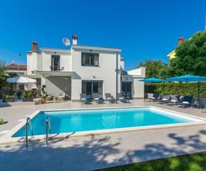 Villa Ana 1863 Spadici Croatia