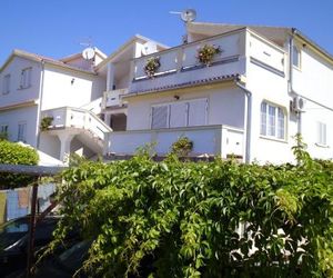 Apartments Ante Pirovac Croatia