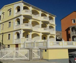 Apartments with a parking space Pag - 16394 Pag Croatia