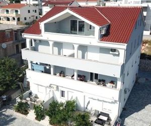 Apartmani DALI Novaglia Croatia