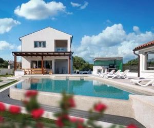 Five-Bedroom Holiday Home in Marcana Marcana Croatia