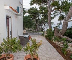 Apartments with a parking space Mali Losinj (Losinj) - 16618 Mali Losinj Croatia